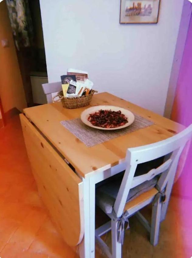 Апартаменты La Casina Di Ancicucco 1 Сан-Джиминьяно Экстерьер фото